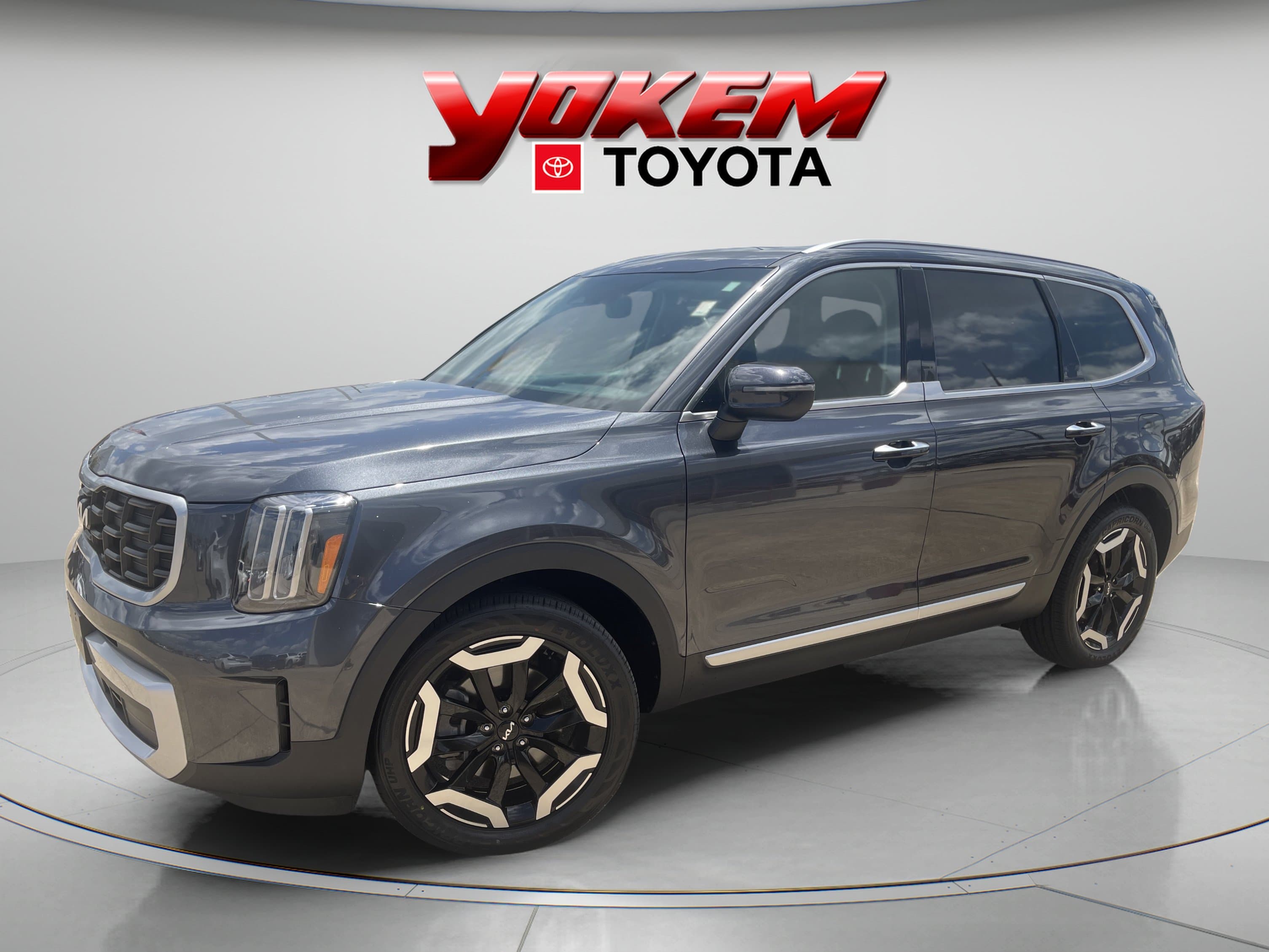2025 Kia Telluride S